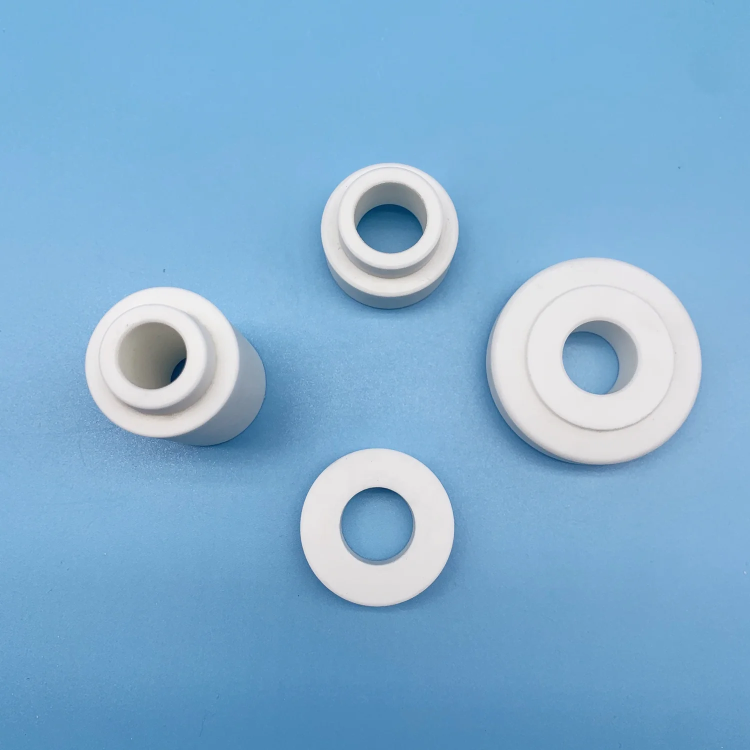 Steatite Ceramic C221 Ceramic Insulator