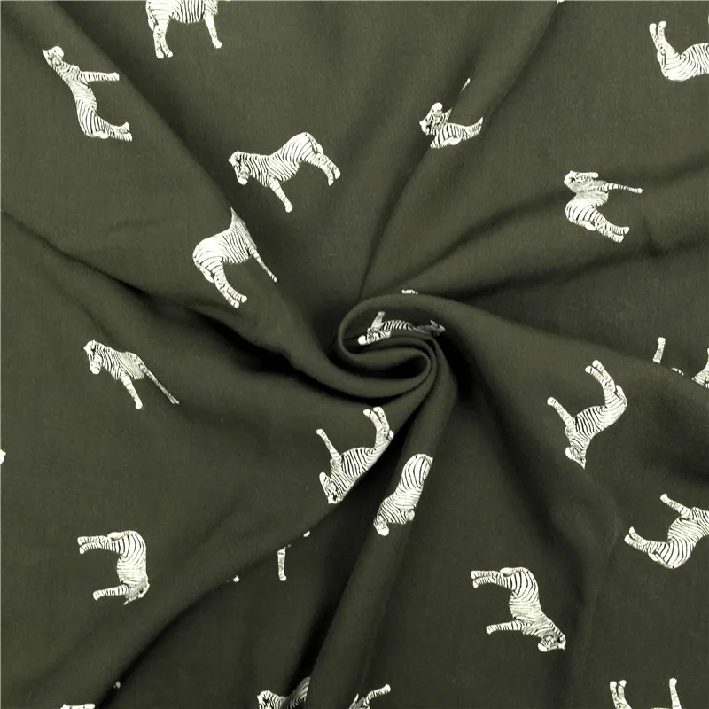 New product skirts fabric Woman dress 100% Rayon print 40*40/100*80 plain