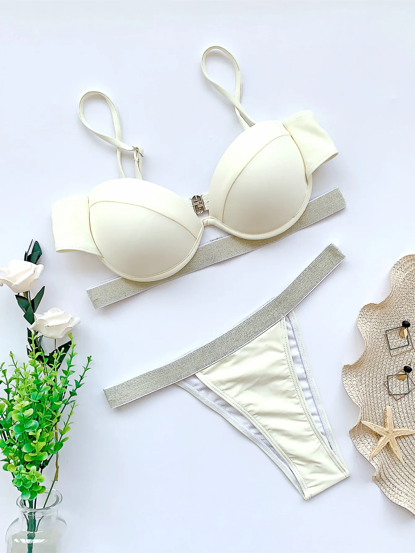 MOQ 1 Pcs Logo Printing Sexy Thong Set Solid Color Swimsuit Women Hollow Out Bikinis String Swimwear Women Bikini