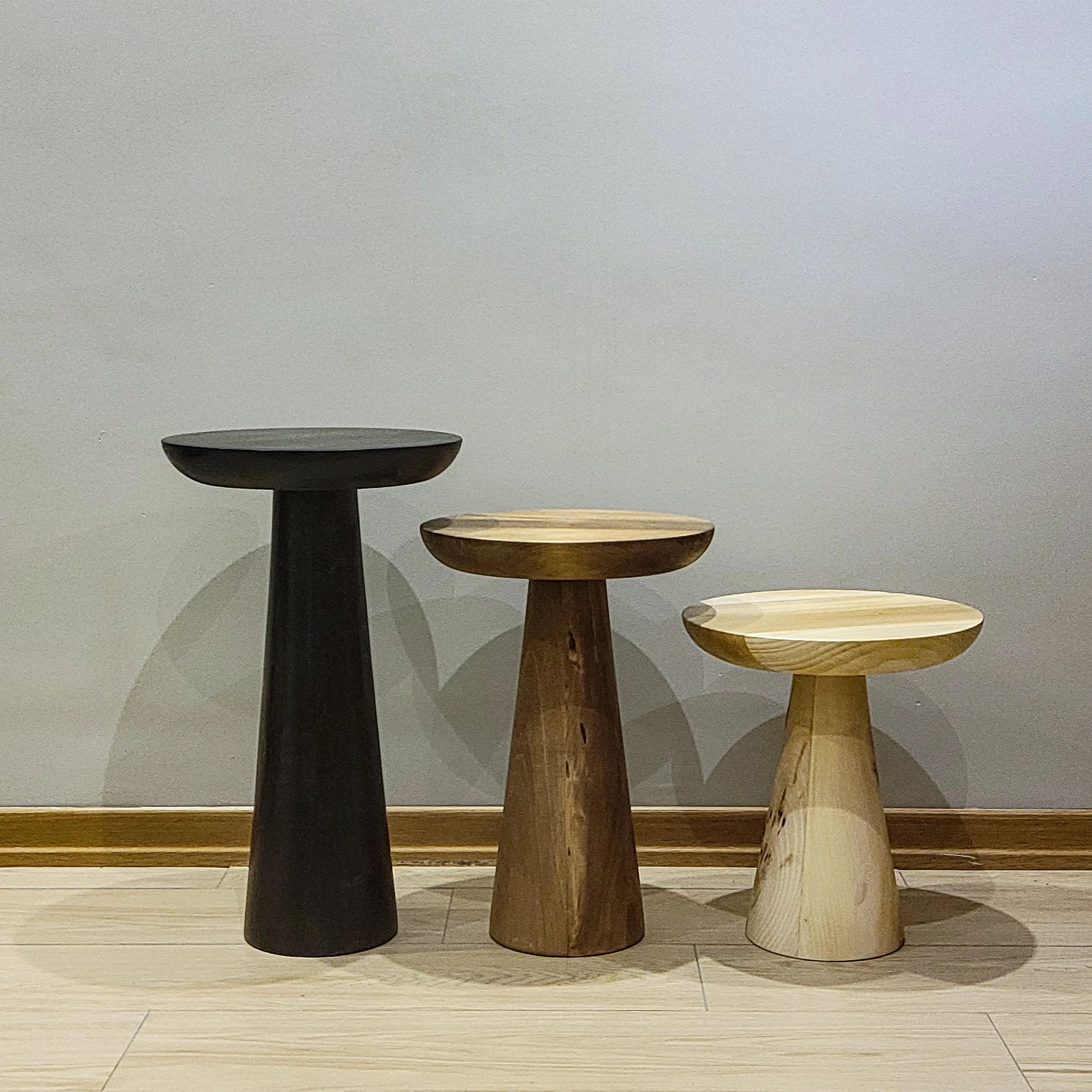 High-Quality Side Table Living Room Furniture Round Coffee Table Modern Console Table