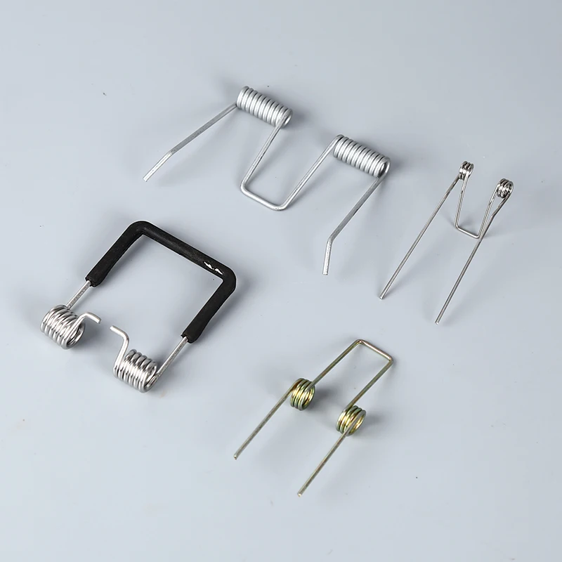 Chinese factory produces premium agricultural machinery double buckle torque spring stainless steel water pipe clamp spring