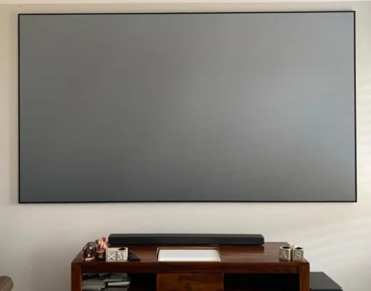 Оптовая продажа, низкая цена, Черная решетка, ультракороткий экран, UST экран, пленочный экран для проектора 4K, яркое изображение HDTV