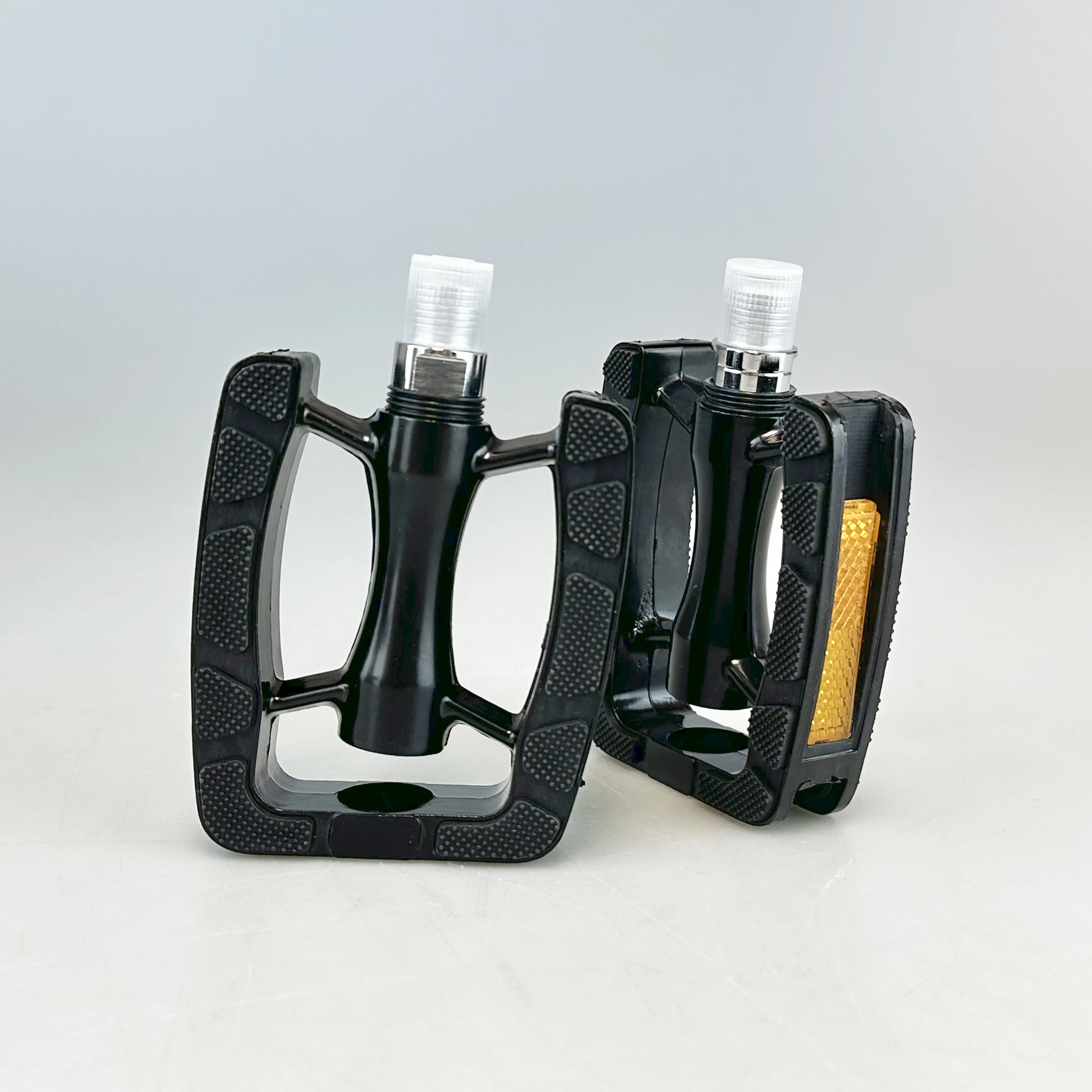 bike pedals with anti-skid cover mountain bike pedals A853 cr-mo axle and sealed bearing