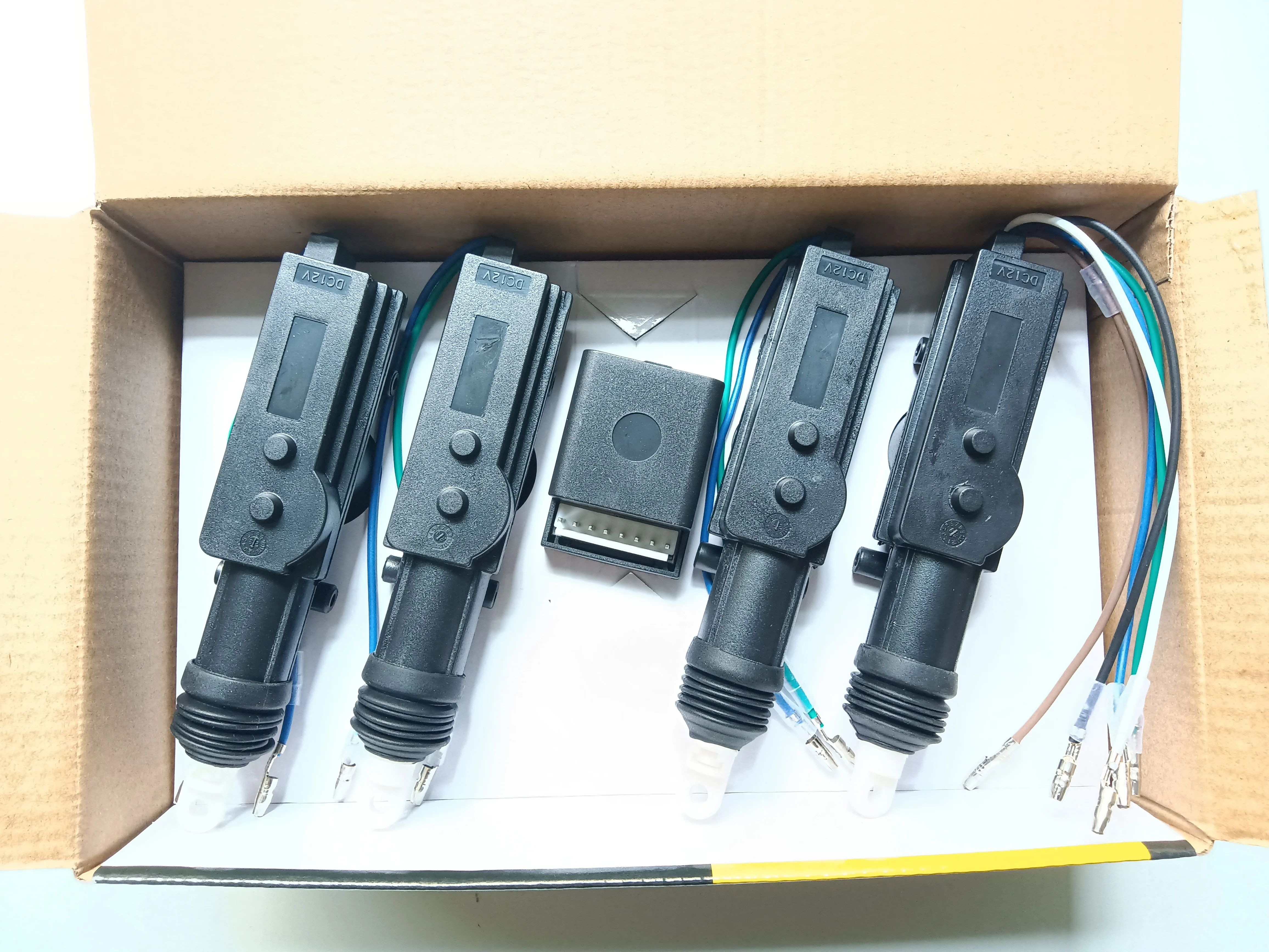 Hot sale central door lock actuator car central locking system universal used car new lock Colombia Ecuador