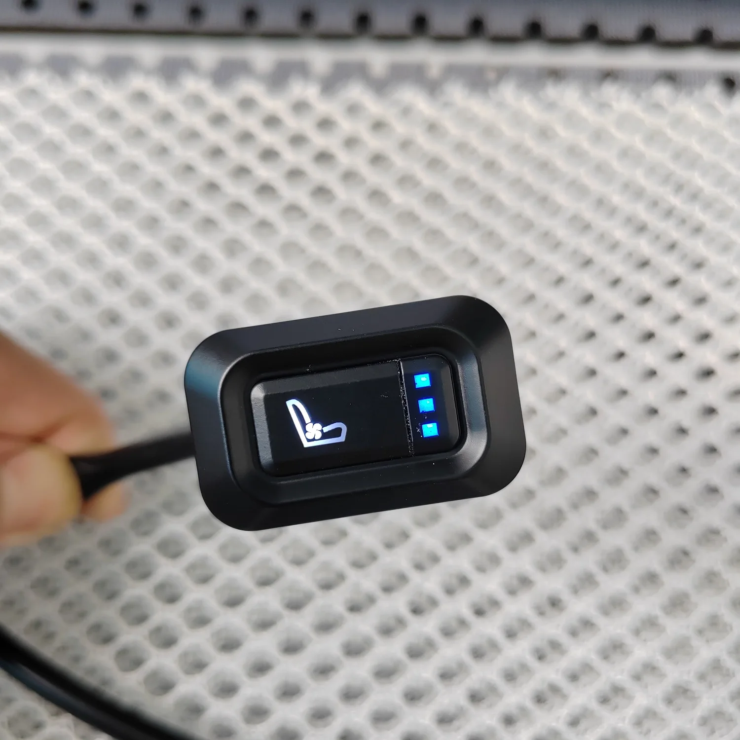 Model Y VW Hiace & Carnival Leather Interior Accessories Auto Car Ventilated Seats Modify Kits