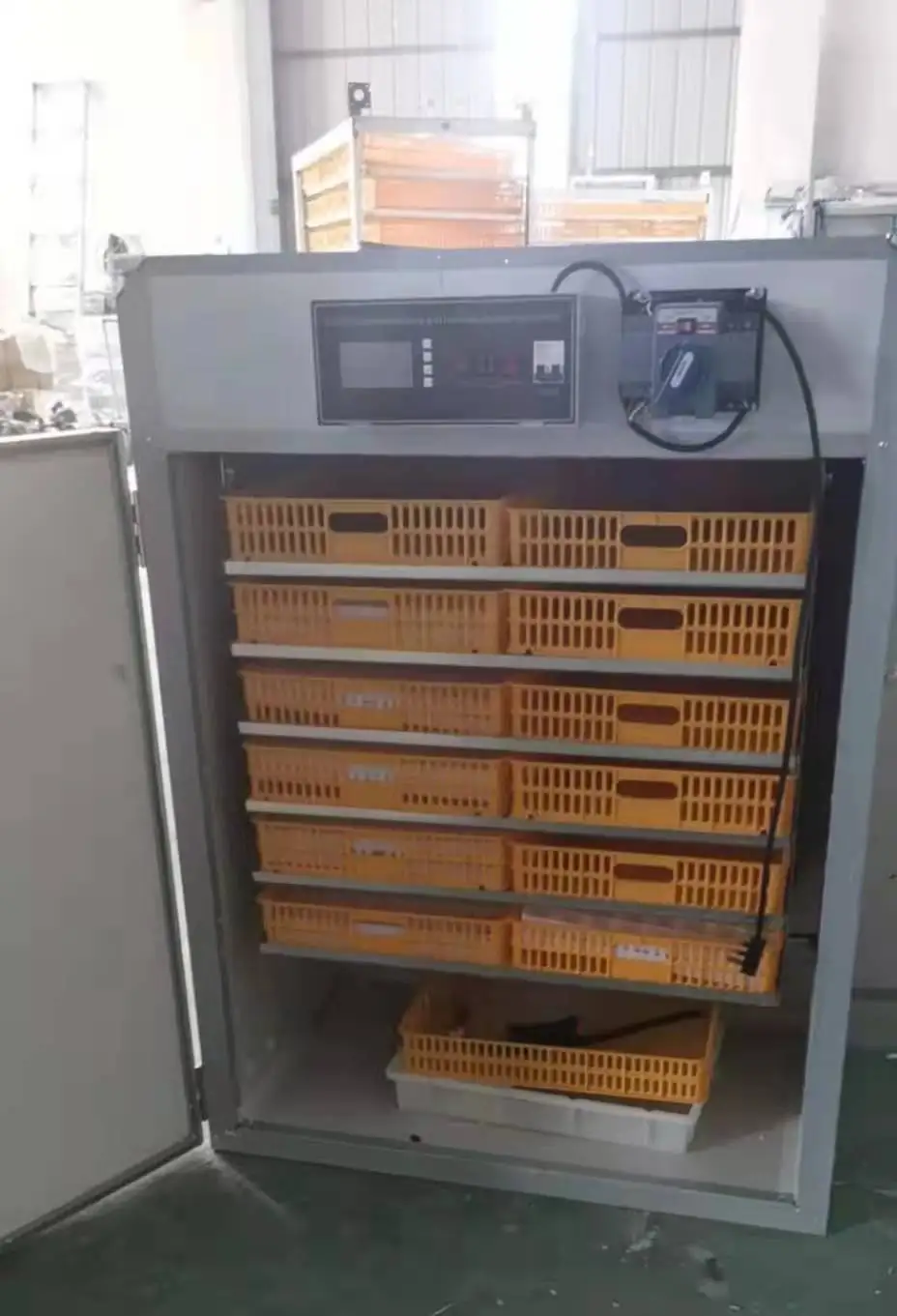 automatic solar 1000 chicken egg incubators + full set solar kits