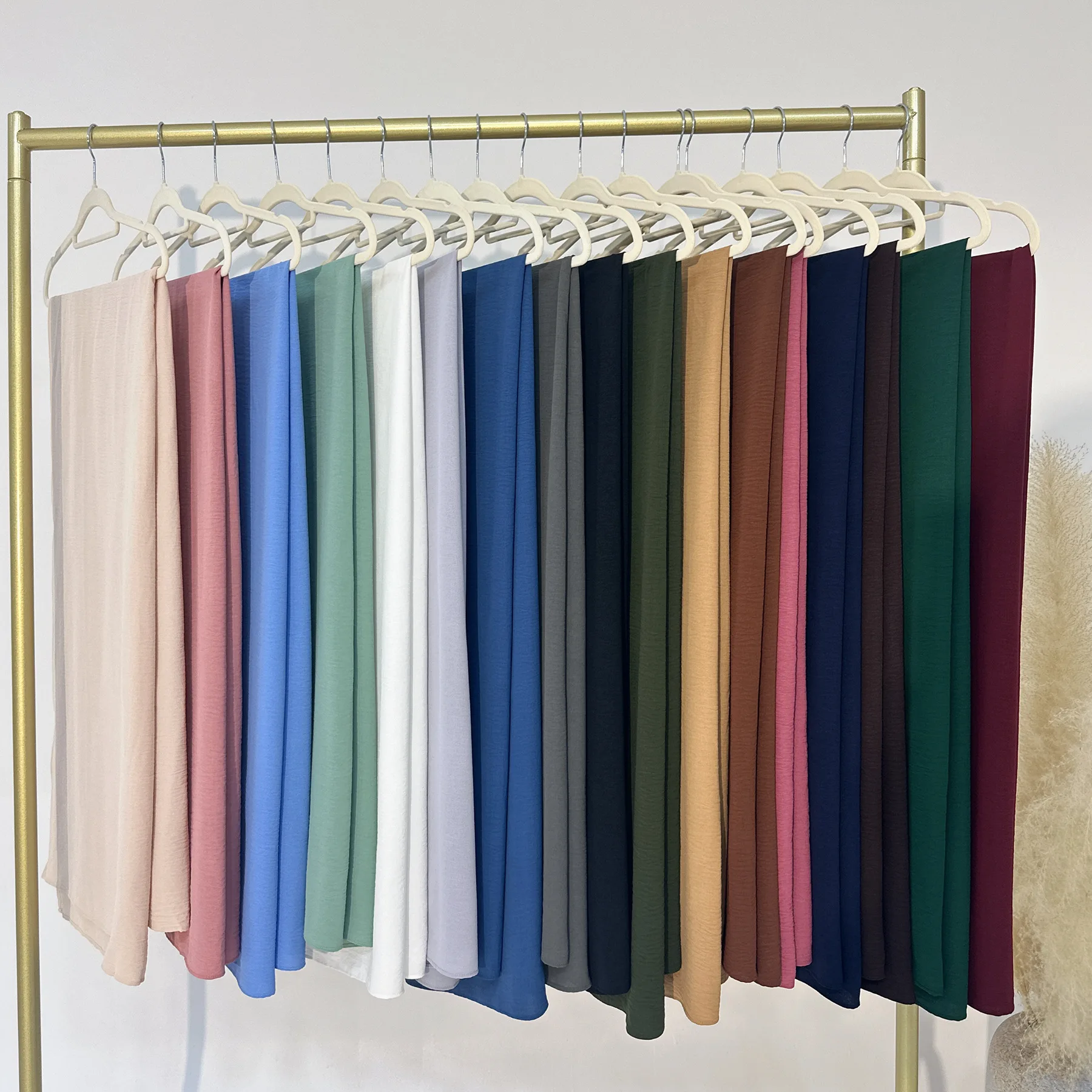 High Quality Scarf Ladies Ice Silk Hijab Long Scarf and Shawl Dubai Muslim Hijab Islamic Ladies Scarf Turkish Arab Long Shawl