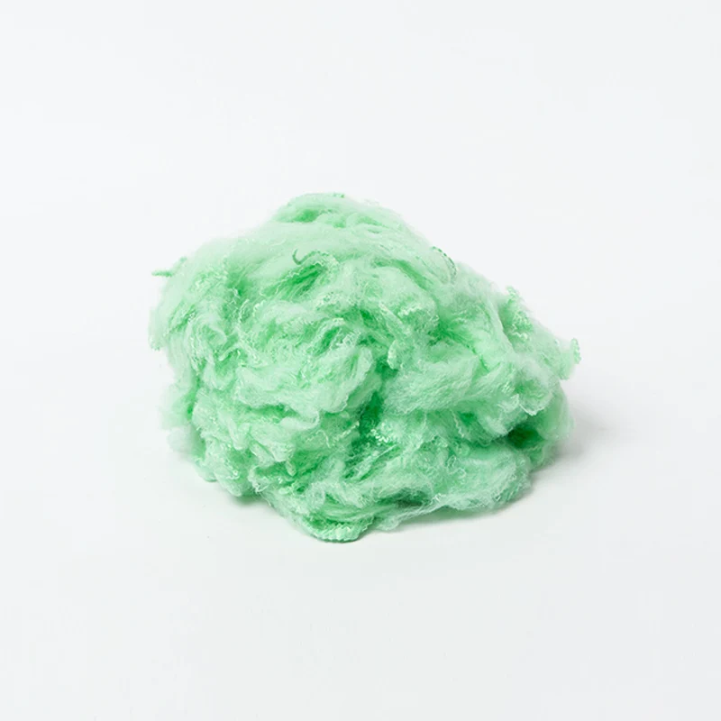  Хорошее качество окрашенное переработанное Полиэфирное штапельное волокно для пряжи и тканей