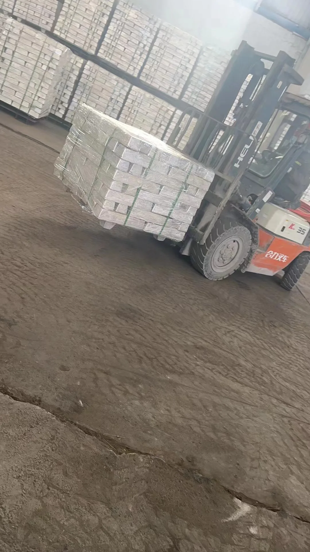 MICC Properties: Silvery white High Purity Magnesium Ingots(99.90% 99.95%99.98%99.99%)