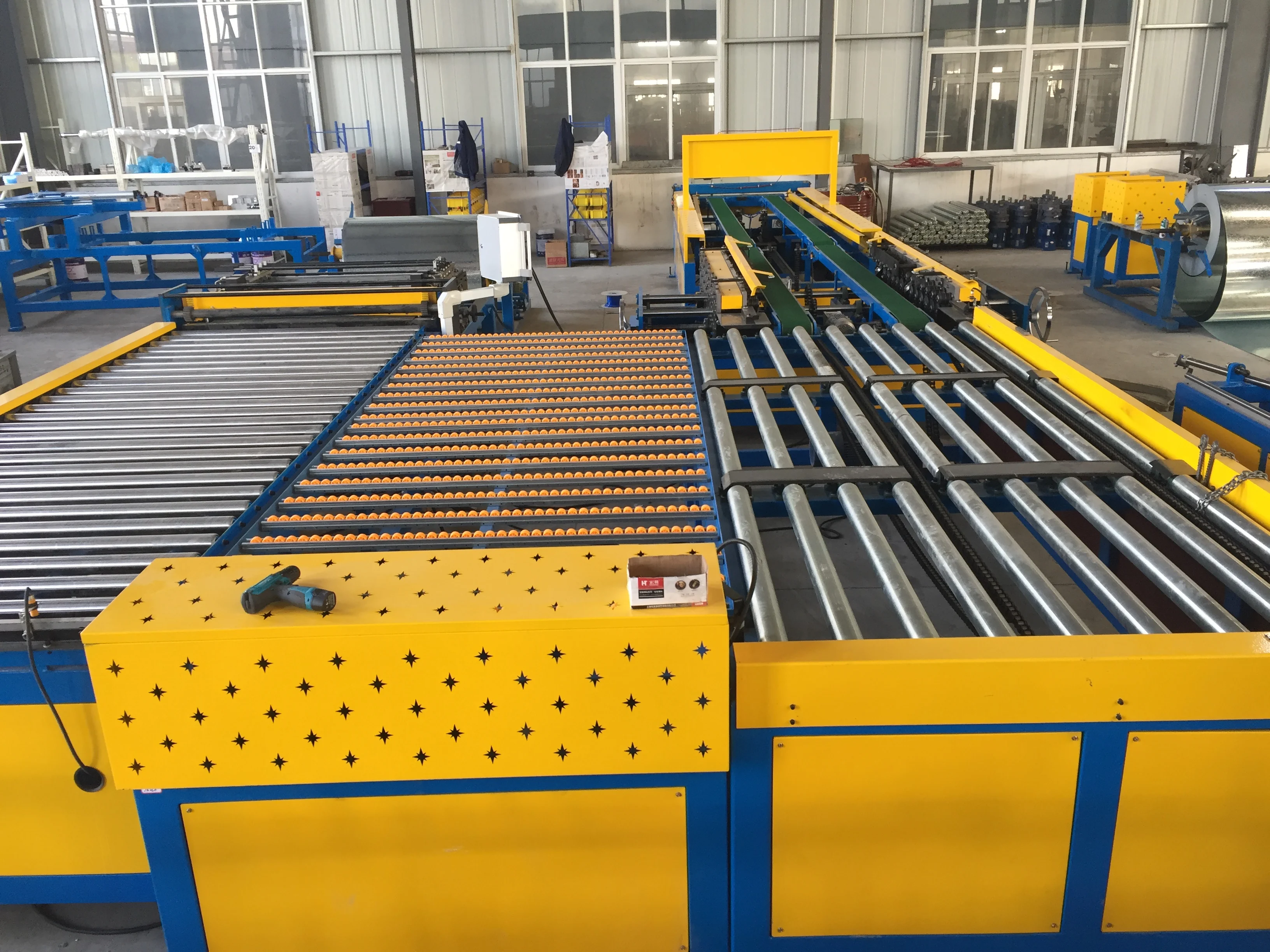 Auto Duct Line 2 & 4 Air Duct Making Machines HVAC Spiral Pipe Production New Condition HVAC Duct Making Machine