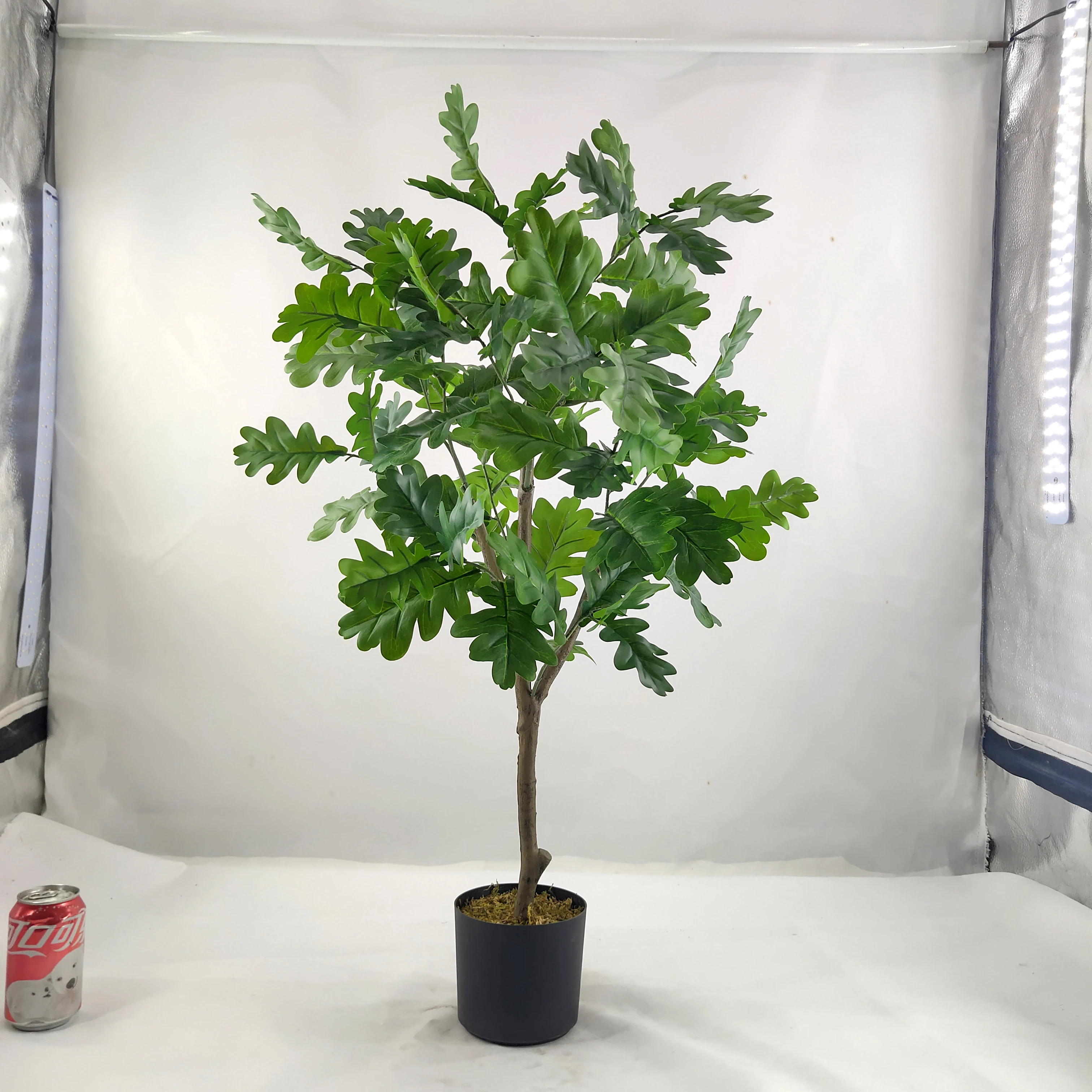 Artificial plant Nordic living room green plant decoration large leaf indoor potted decoration landscaping potted plastic tree