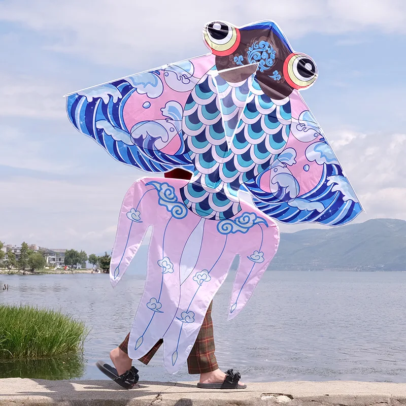 2022 New Design Outdoor Flying Blue Golden Fish Kite with Thread