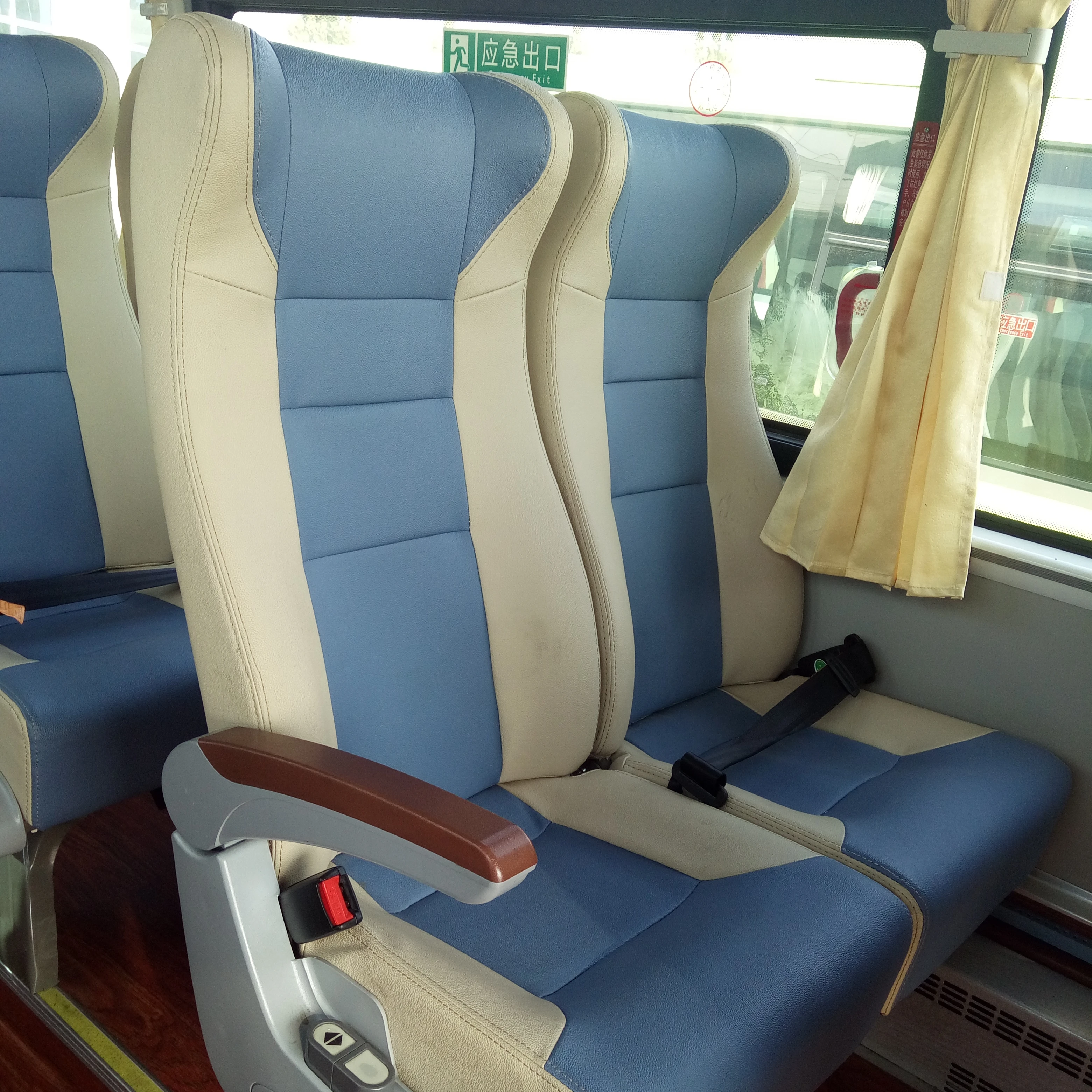 Manufacturer customized Hot home theater chair bus comfortable chair bus chair