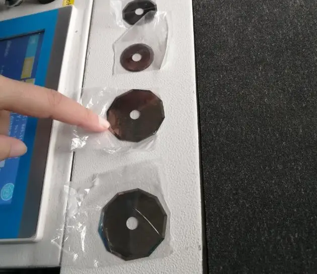 carbon fibers carpet chopped strand mat fabrics felt fabric fiberglass multiaxial nonwoven textile cutting machine