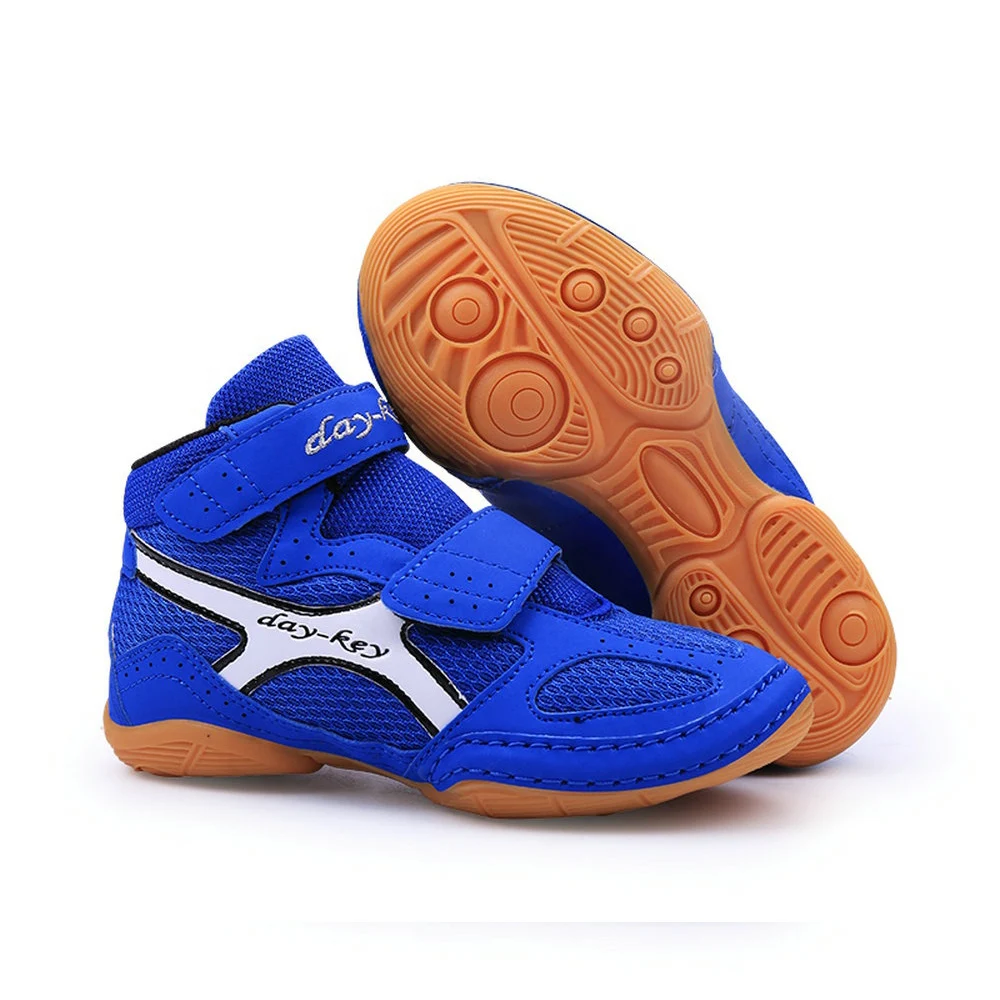 Оригинальная китайская Профессиональная мужская спортивная обувь для борьбы в Пакистане