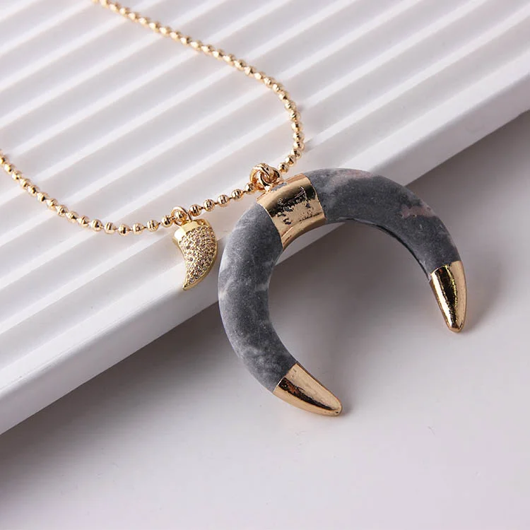 Hot Selling Gold Plated Necklaces Natural Stone Zircon Brass New Trendy Crescent Moon Necklace