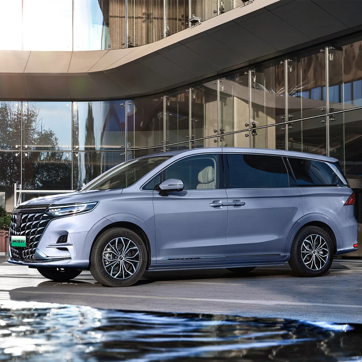 Midium размер MPV 550 км FWD электромобиль Roewe iMAX8 EV Новая энергия 7 мест электрические автомобили для бизнес-всей семьи
