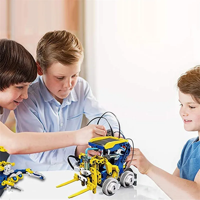 Hot selling 11  in 1 solar toy robot DIY assembling early education toys intelligent toy wholesale