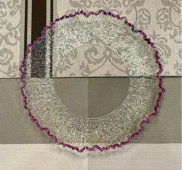 Placas Cargador para Boda Clear Plastic Round Ruffled Gold Rim Dinner Plastic Reef Coral Wedding Charger Plates with Flora Rim