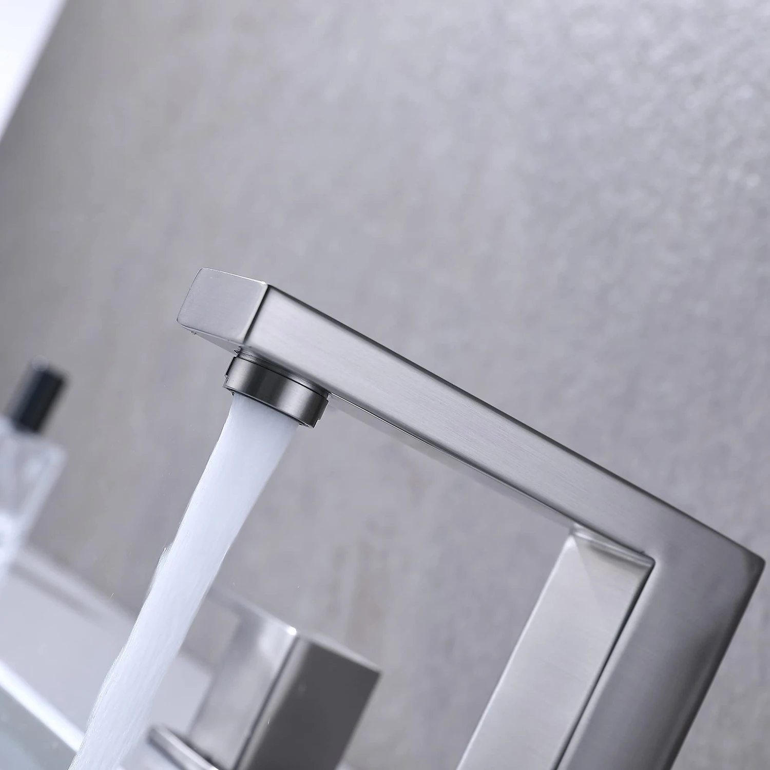 Bathroom 3 Hole Widespread 8 Inches Faucet cUPC Certified Lead-Free Brass Bathroom Sink Faucet