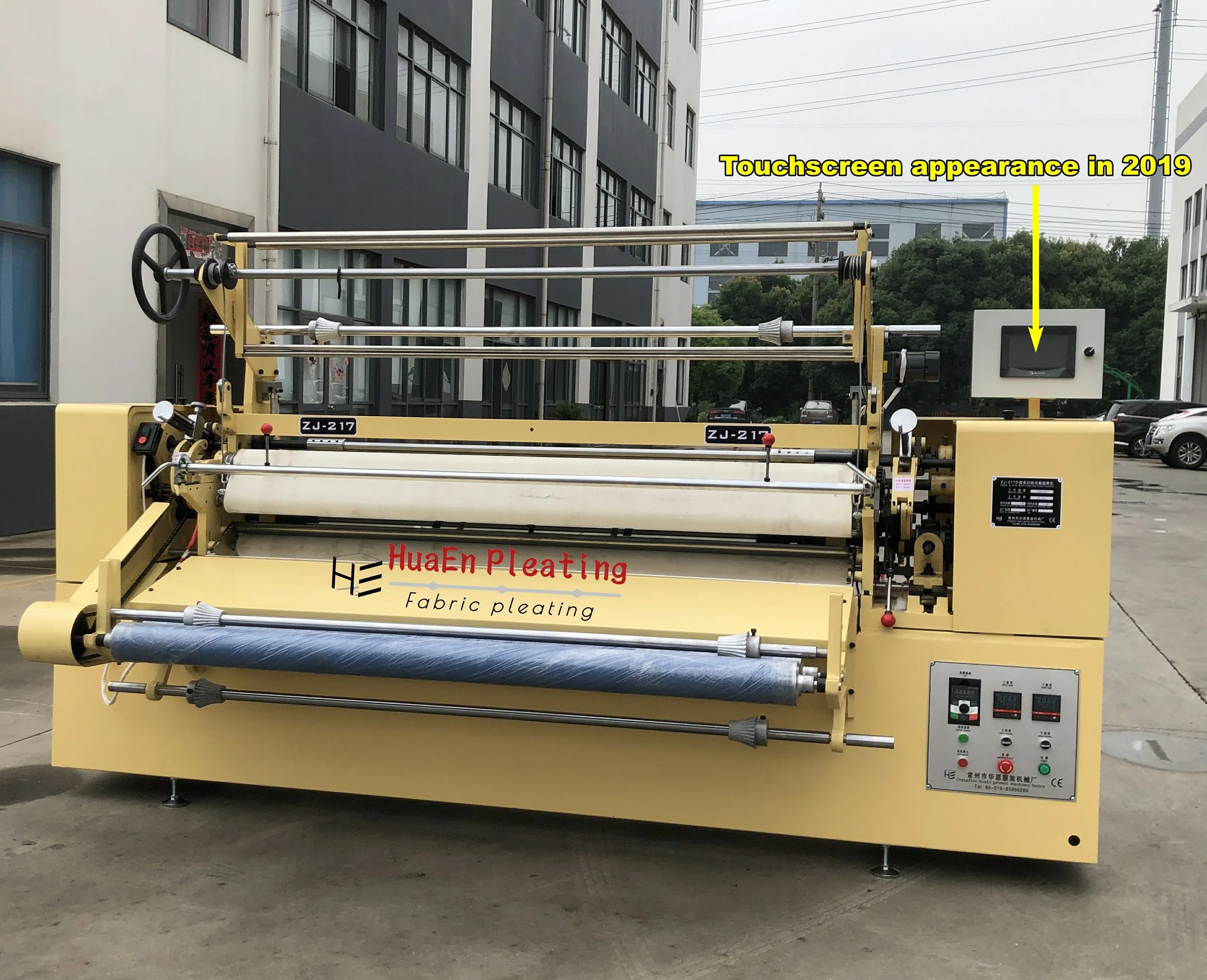 HuaEn Pleating Saree Polyester Pajamas Computer Controlled Pleating Machine / mini pleat machine/fapric pleating machine price