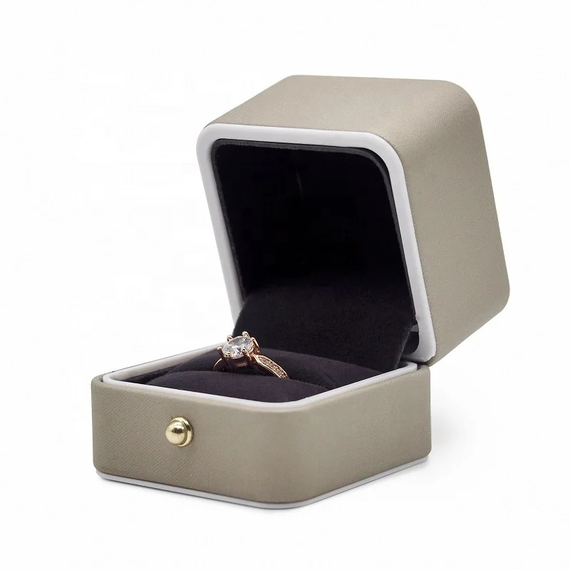 Golden PU leather custom LOGO jewel ring decor edge jewelry luxury jewellery gift set box