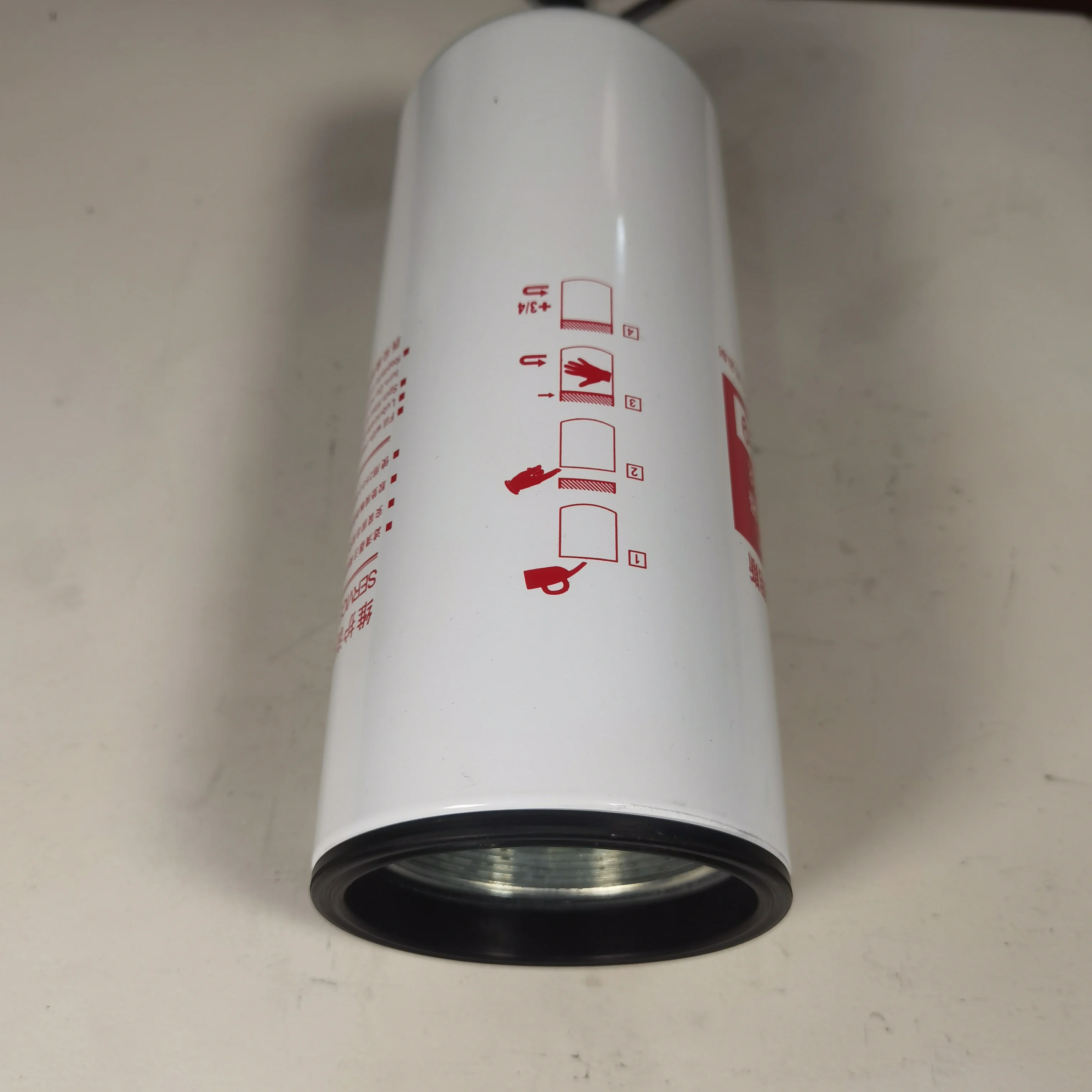 Truck Parts Oil Filter 1000422382 1000747688 5559889X 1000424916 1000964807 volvo truck oil filter