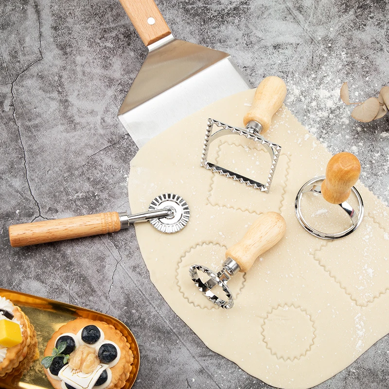Cookie Cutter Stamp Mold Pastry And Pasta Cutter Wheel With Wooden Handle Ravioli Stamp Dumpling Lasagna Pierogi Maker