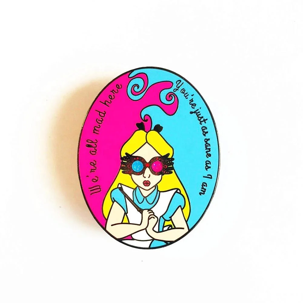 Lapel pin kunshan manufacturer gold plating metal pink princess castle hard enamel lapel pin for children gift