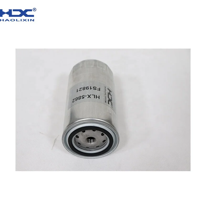 Auto parts fuel filter FS19821 2992662 SN80027 87592170 WK950/19 P550904