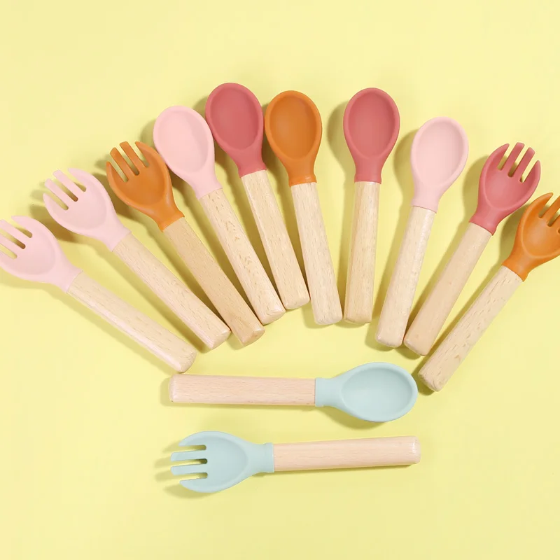 Изготовленный на заказ без добавления бисфенола А бутылочка для кормления с деревянной ручкой вилка из пищевого силикона ложка Вилка набор деревянная ложка