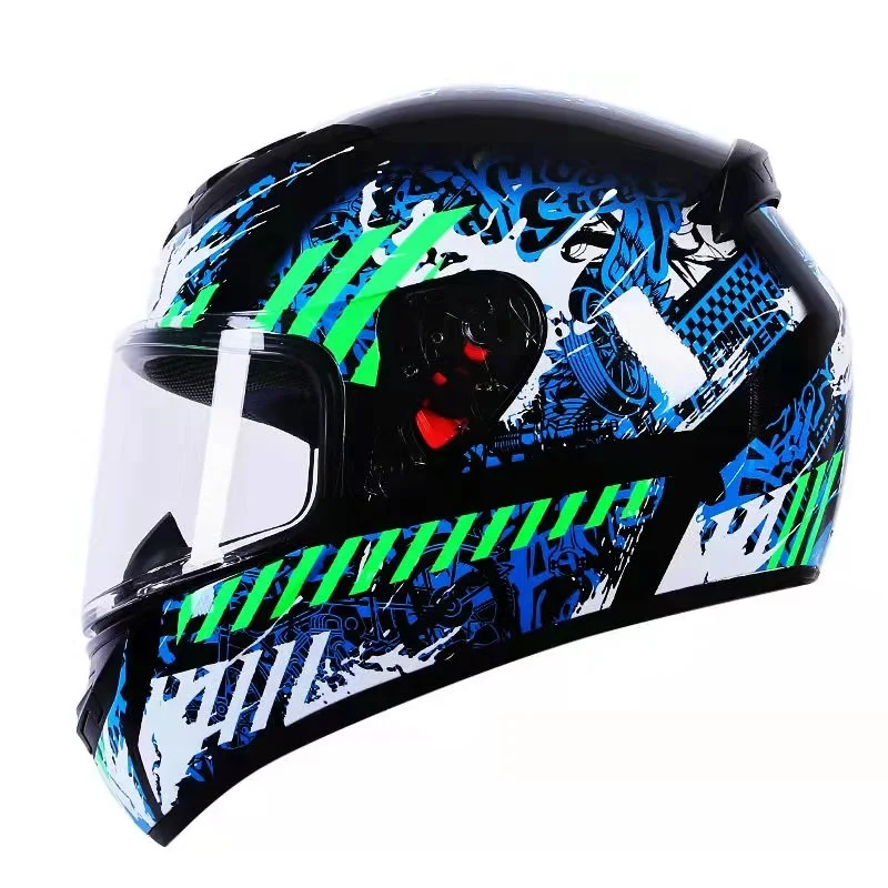 Factory wholesale DOt New Fashion   Motorcycle Helmets Full Face  Dot Certified Helmet Motorcycle with  Blue-tooth
