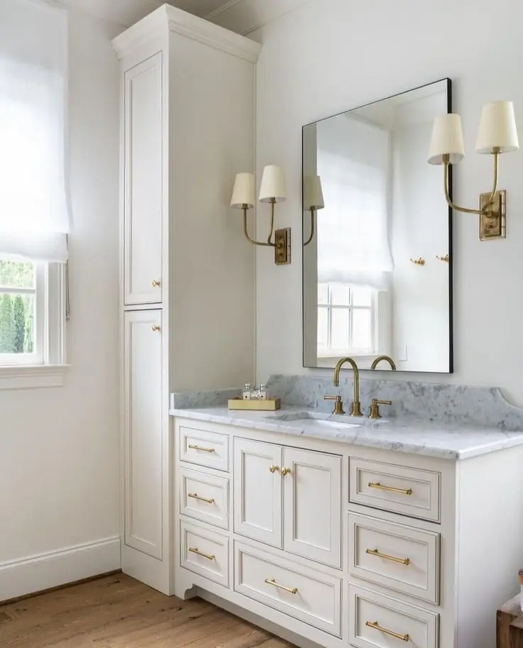 CBMmart  High End LED Mirror Solid Wood Oak Bathroom Furniture Cabinet Shaker Design Bath Vanity