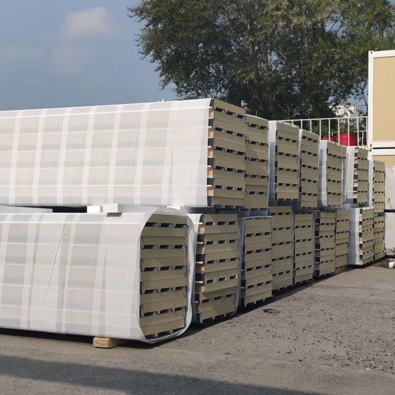 Factory price PU PIR sandwich panels roof wall Fireproof water resistance sandwich board for warehouse sales price