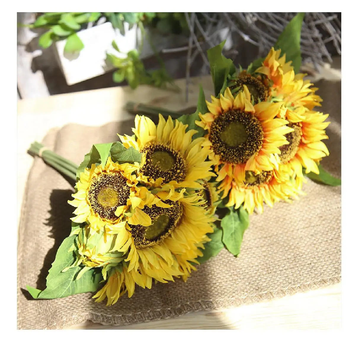 Sunflowers Artificial Flowers Hand Tied Bouquet Wholesale Wedding Silk Orange and Yellow Flower Centerpieces Sunflower