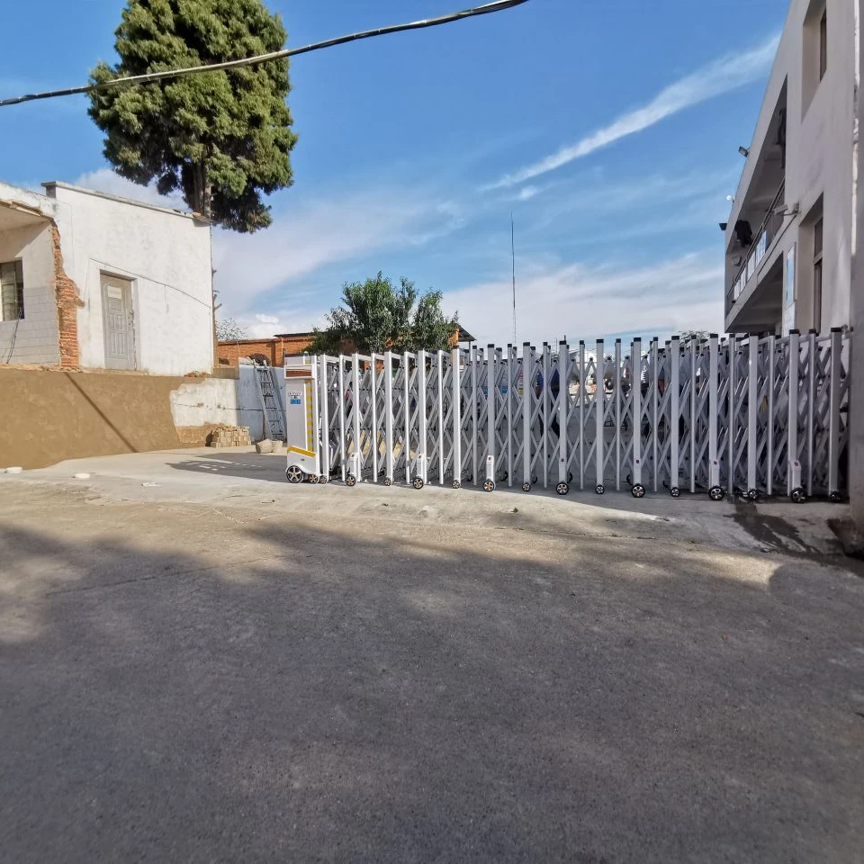 Collapsible Sliding Aluminium Automatic Outdoor Gate Aluminum Welded Folding Portable Road Retractable Gate