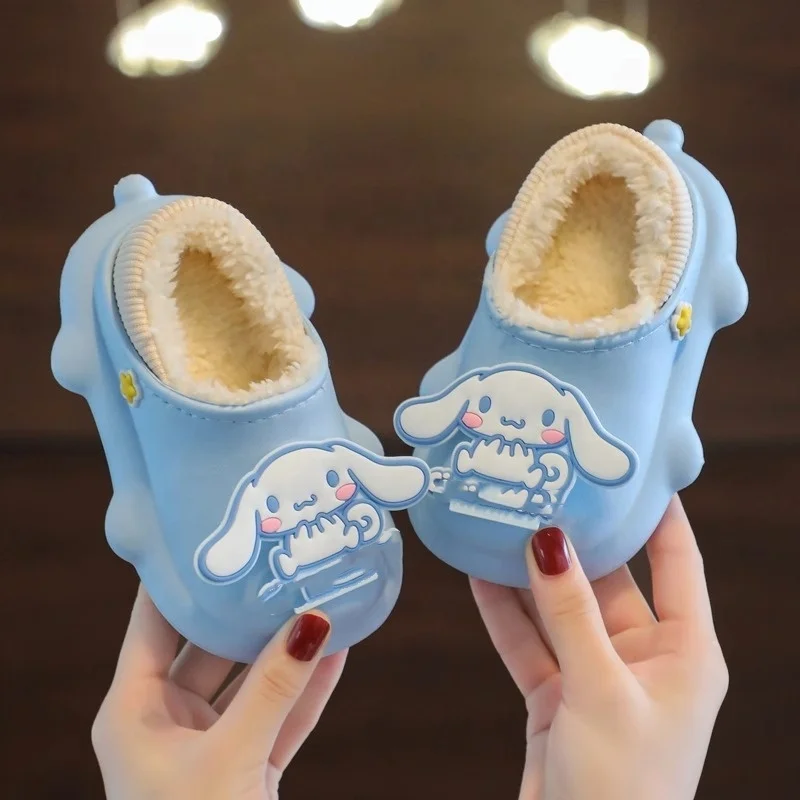 Hot new kawaii sanrioed Slippers Cartoon kitty melody cinnamon Autumn Winter Warm Cotton home soft waterproof children shoes