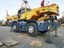 XCR120 Off Road Crane 120 ton Hydraulic Rough Terrain Crane Price