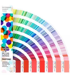 2021 refillable makeup palette with mirror empty multi colored plastic eyeshadow container compact case