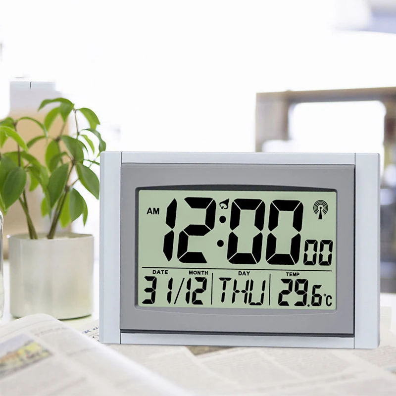 Battery Operated  Large Display Digital Wall Clock or Desk Clock Atomic Clock with Indoor Temperature and Humidity