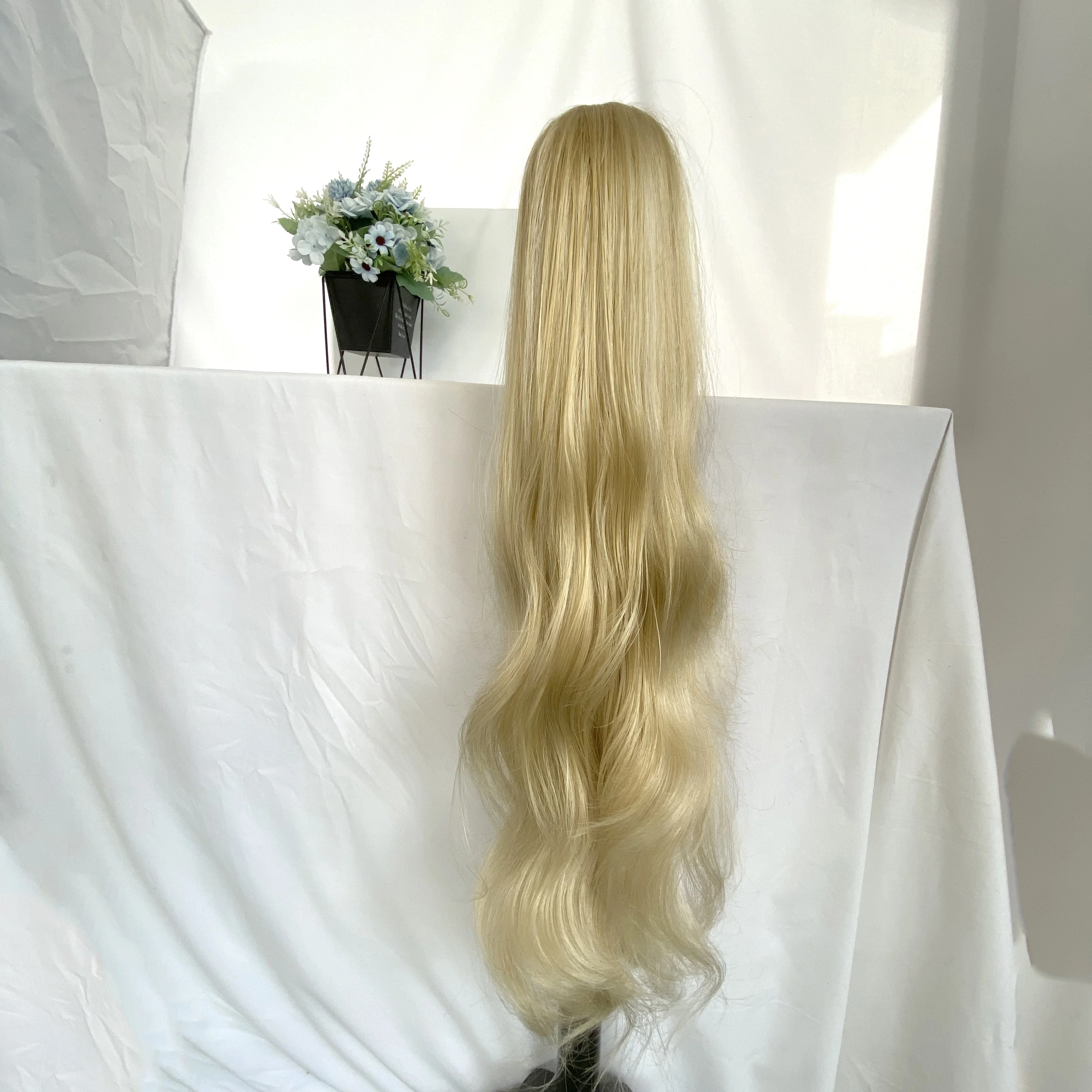 wholesale synthetic hair Fashion style OEM High heat synthetic hair clip in ponytail extensions