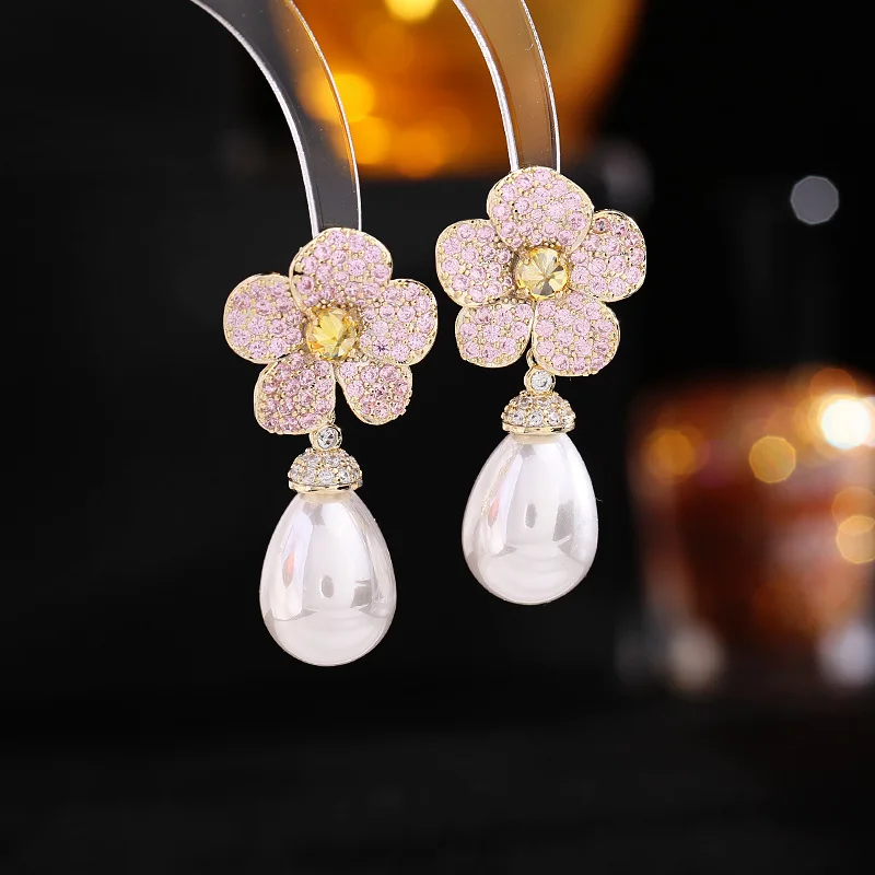 Fashion Jewelry Earrings Luxury Elegant Cubic Zirconia Flower Pearl Dangle Earrings for Women