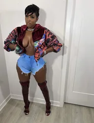 2022 New Arrivals Brocken Hole Women Jean Shorts Ripped Distressed Women Demin Shorts Pockets Frayed Raw Woman Short Jeans