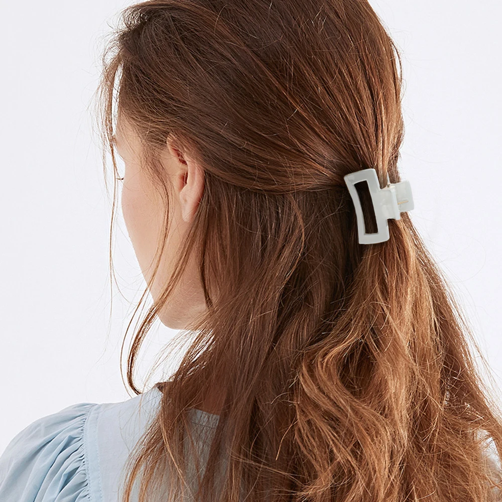 4cm Mini Hair Claw Wholesale Candy Sweet Mini Small Rectangle Hair Claw Clip Simple Fashion Elegant Matte Plastic Hair Clip