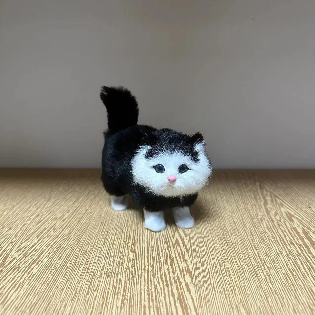 Simulation Cat Animal Ornaments Wedding Gift Creative Home Living Room Ornaments Cat Plush Toy 2024