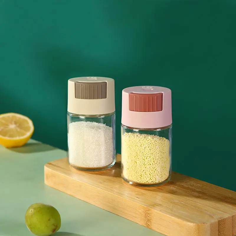 In Bulk Wholesale Empty Round 100ML  Pepper Spice Kitchen Seasoning Container Control 0.5g Salt Shaker Glass  Dispenser with Lid