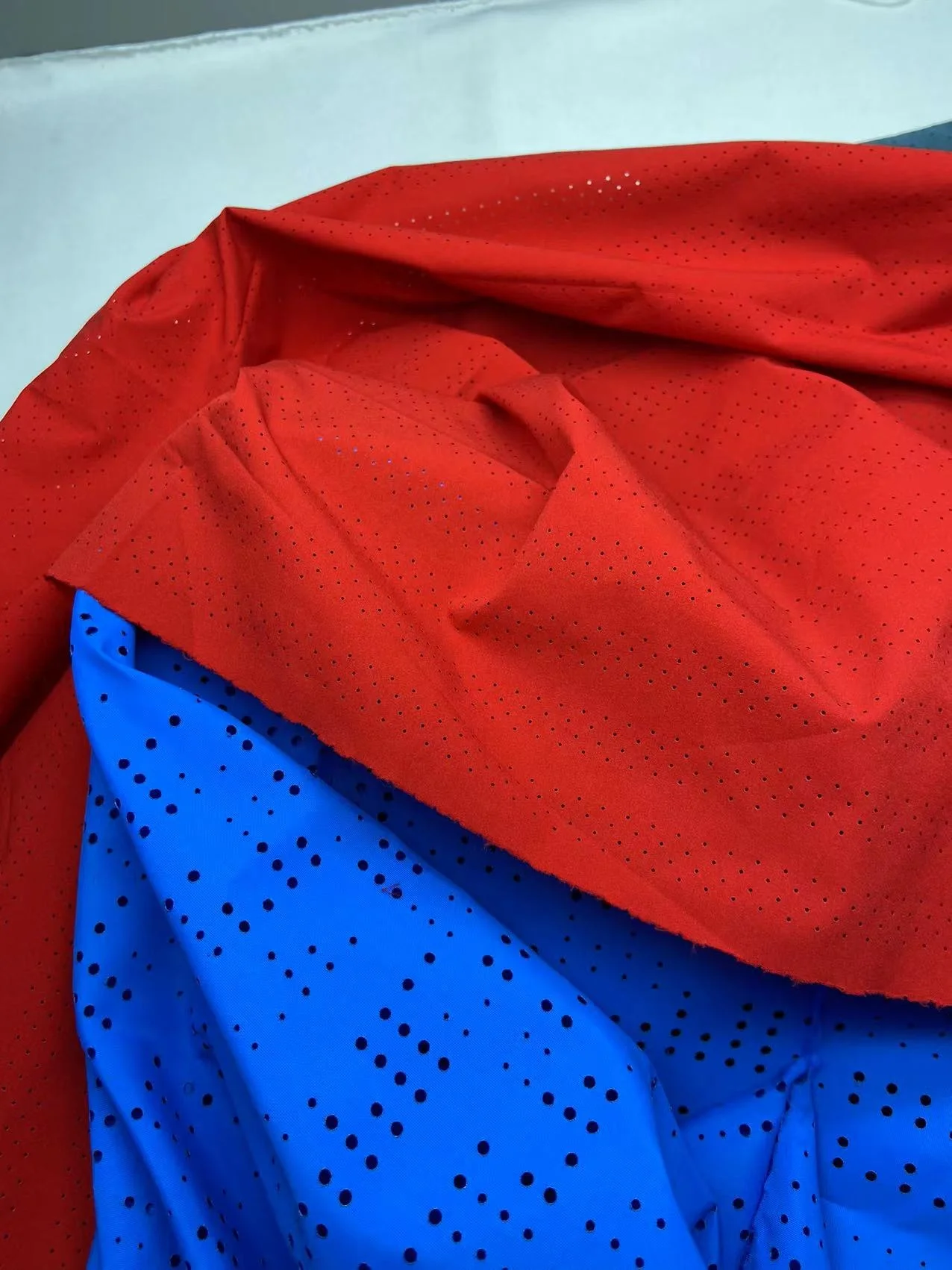 Custom Pattern Waterproof 90% Polyester 10% Spandex Perforated Fabric Custom Hole Punch Men Women Sportswear