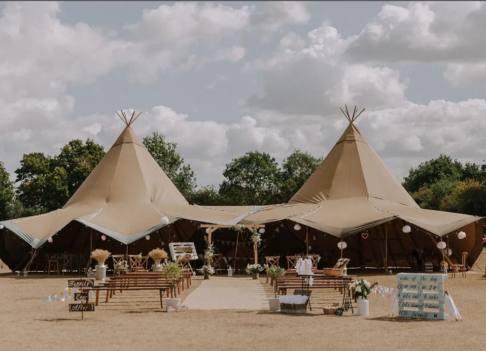 Outdoor large indian tipi wedding canvas glamping luxury tent for events