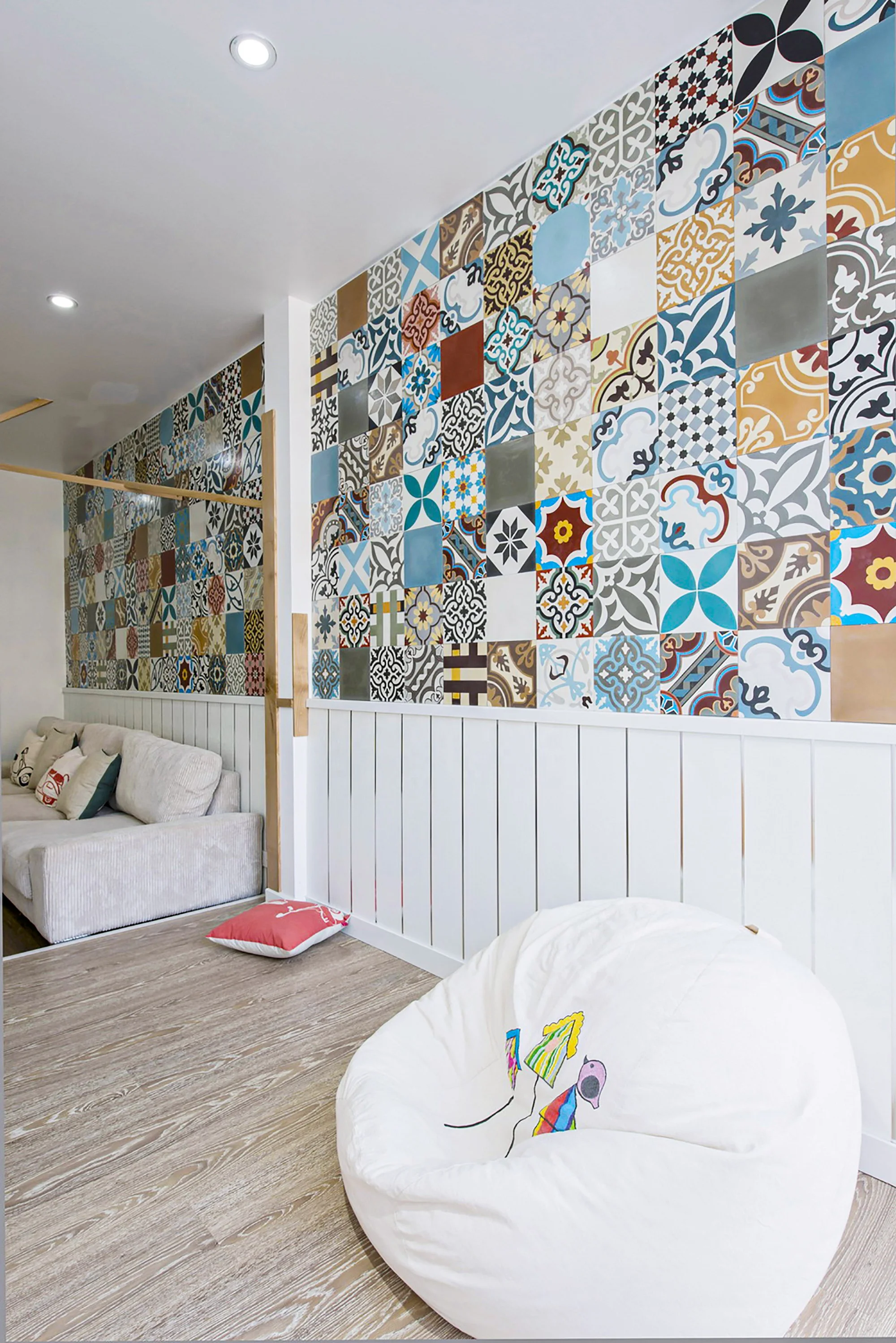 New style hot selling Europe design colorful ceramic tiles for bathroom kitchen decoration