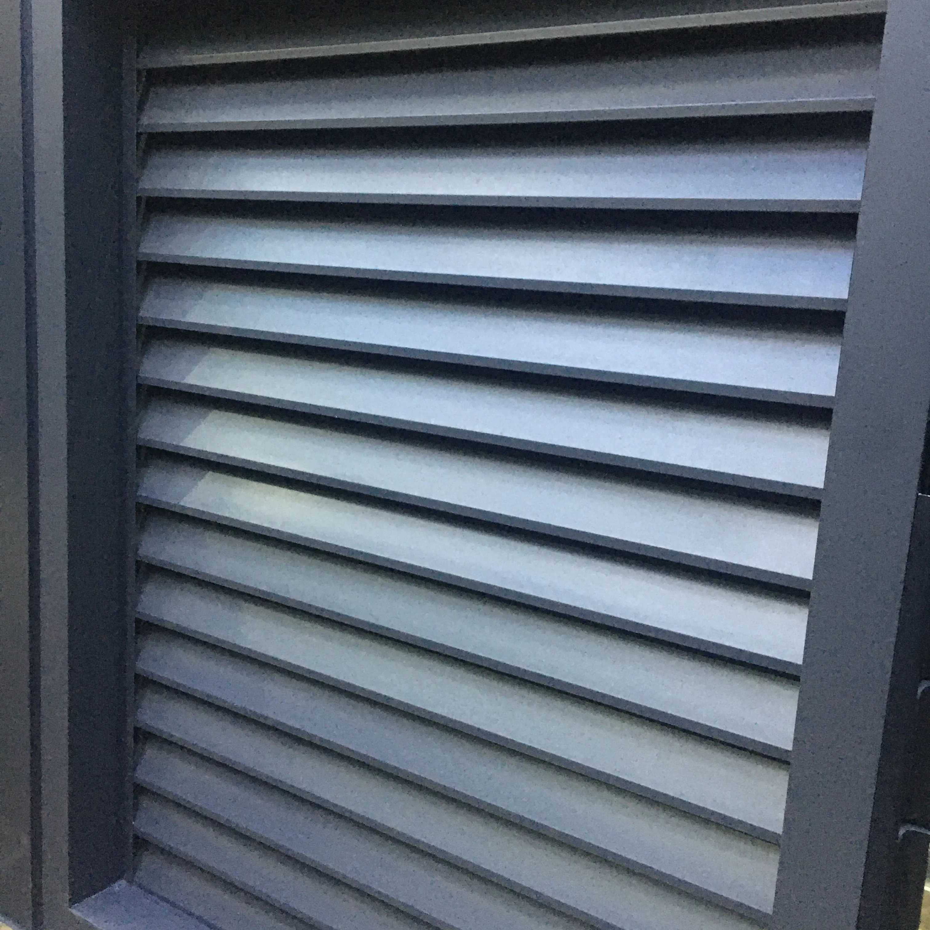 As2047 Australia Aluminum Shutters And Louvers Patios Courtyards Balconies Aluminum Louvered Windows